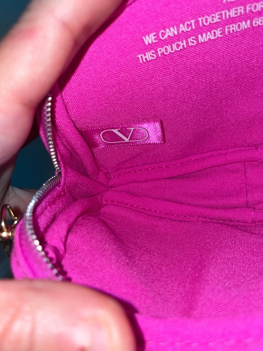 Valentino - Picture 11 of 11
